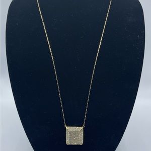 Gold Women’s necklace